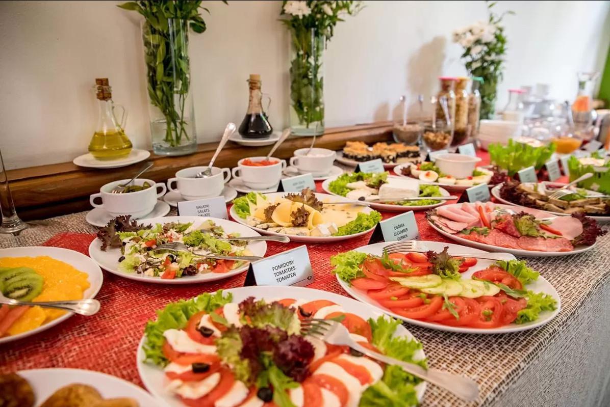 Hotel Diament Economy גליביצ'ה מראה חיצוני תמונה