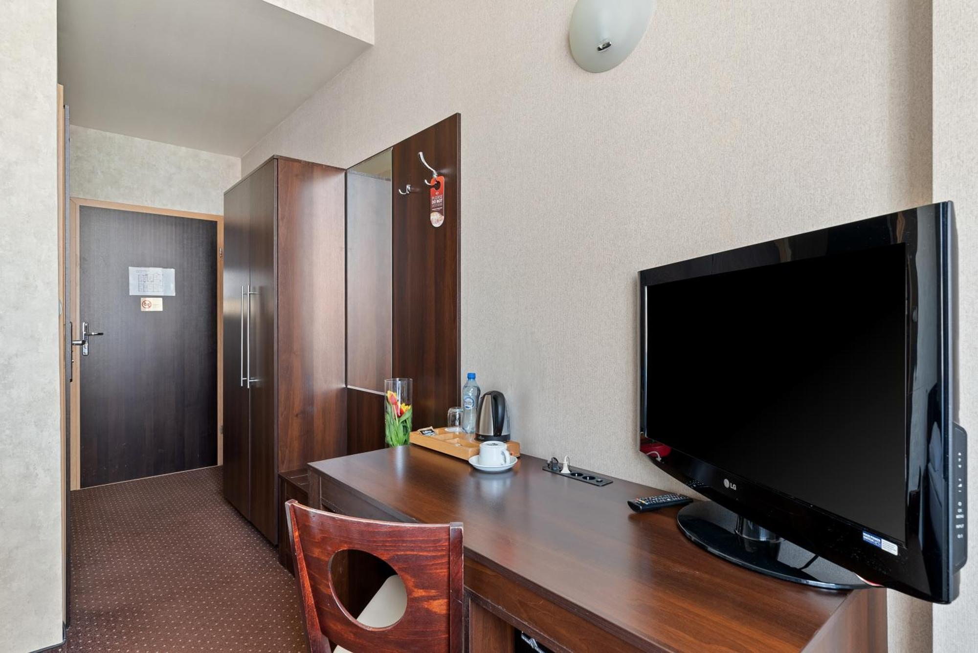 Hotel Diament Economy גליביצ'ה מראה חיצוני תמונה